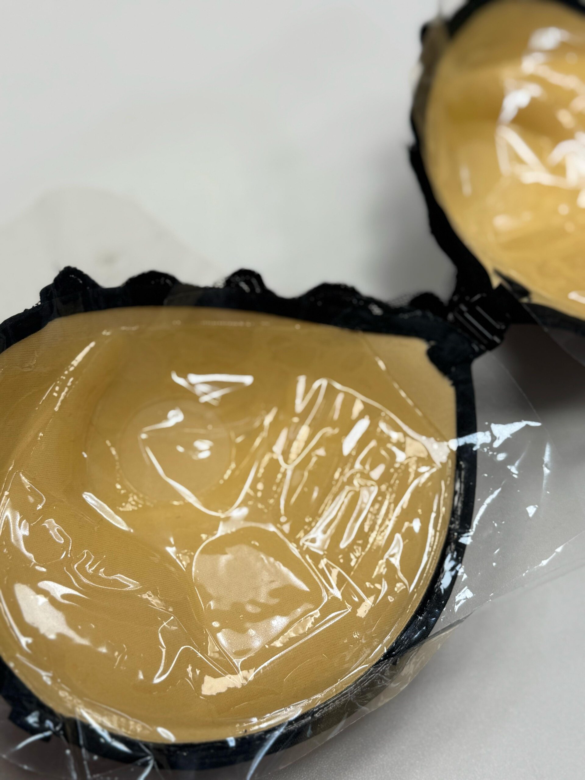 Reggiseno Pizzo Attack! - immagine 2