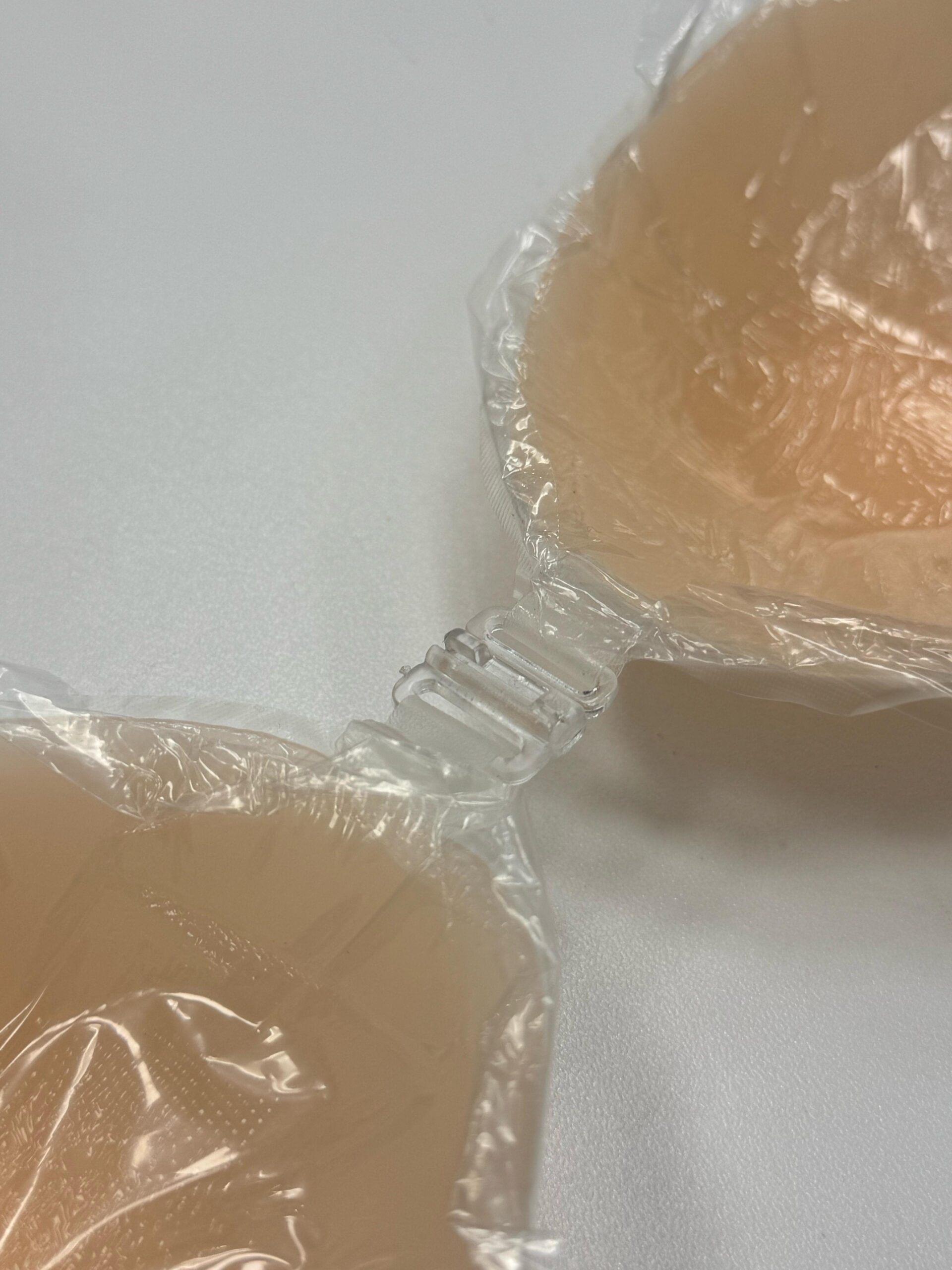 Reggiseno Silicone Attack! - immagine 3