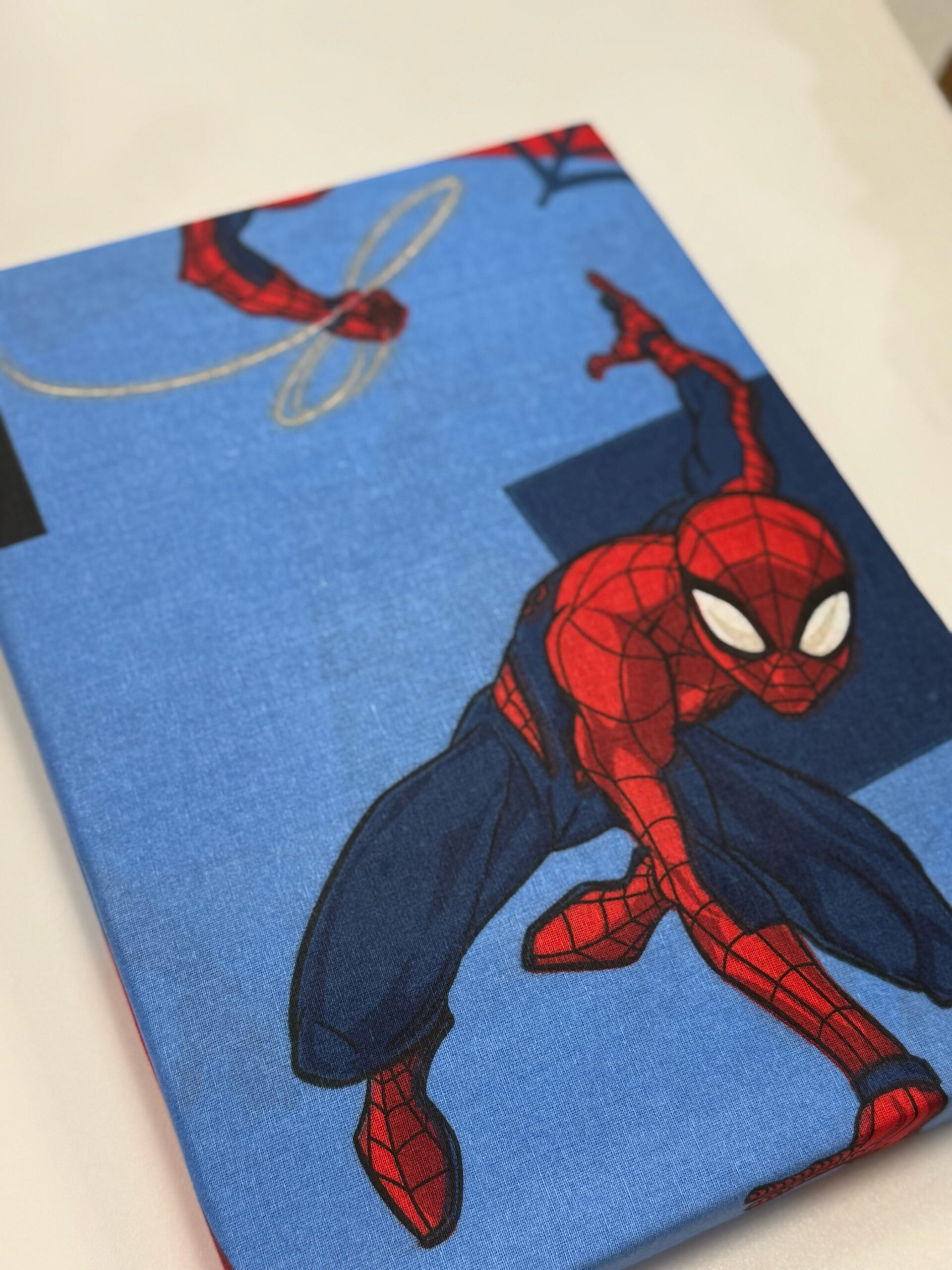 Lenzuolo SPIDERMAN!