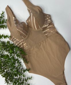 Alternative view of body IVY