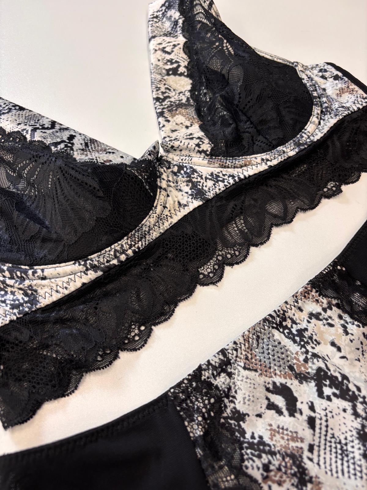 Coordinato nero&pitonato "coppaC" - immagine 2