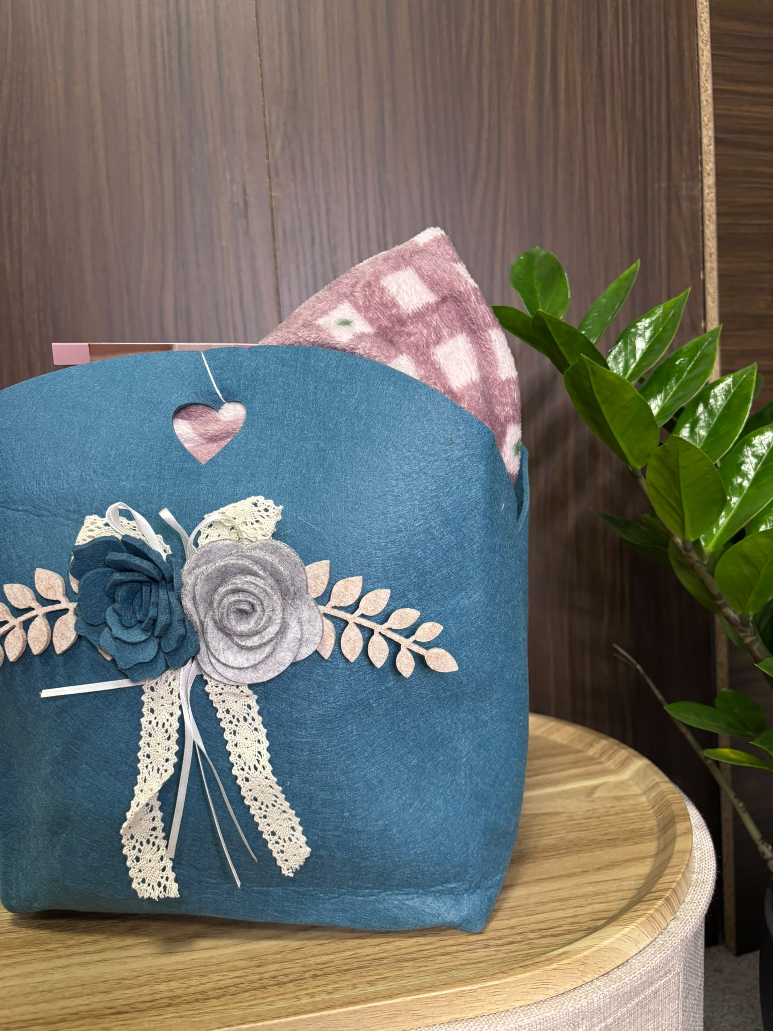 plaid + borsa "petrolio"